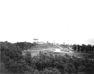 sc600039a.jpg (13650 bytes)